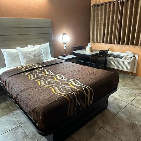 New Corral Motel Victorville Εξωτερικό φωτογραφία