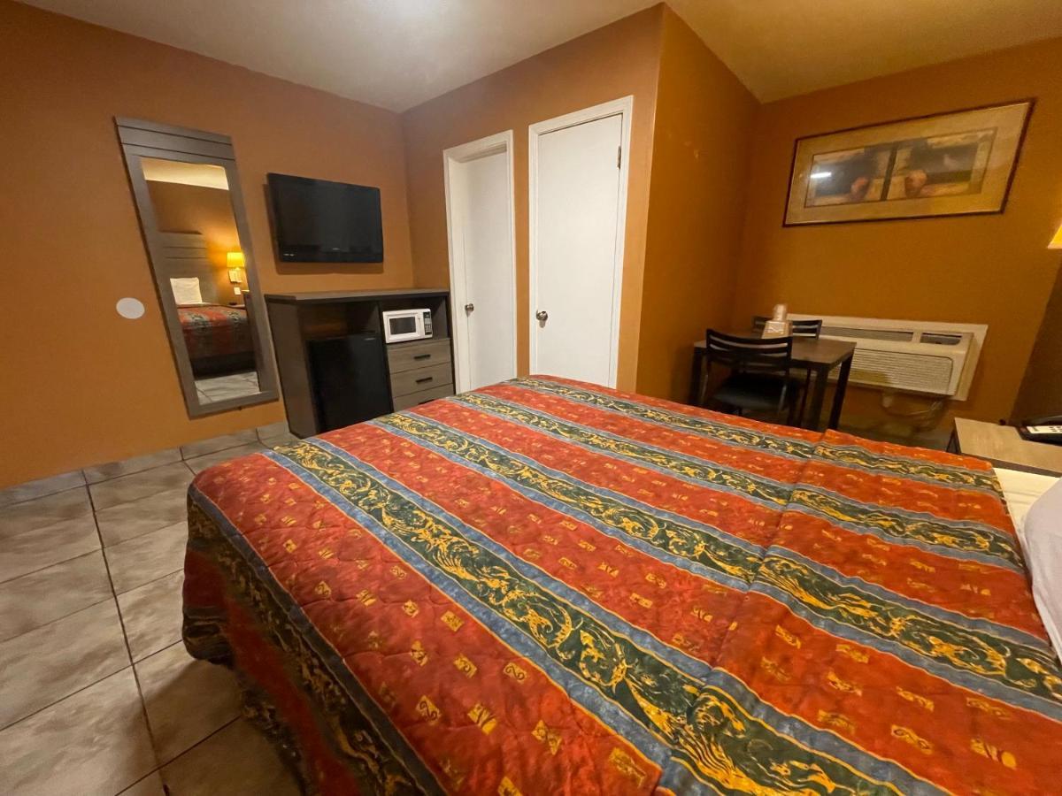 New Corral Motel Victorville Εξωτερικό φωτογραφία