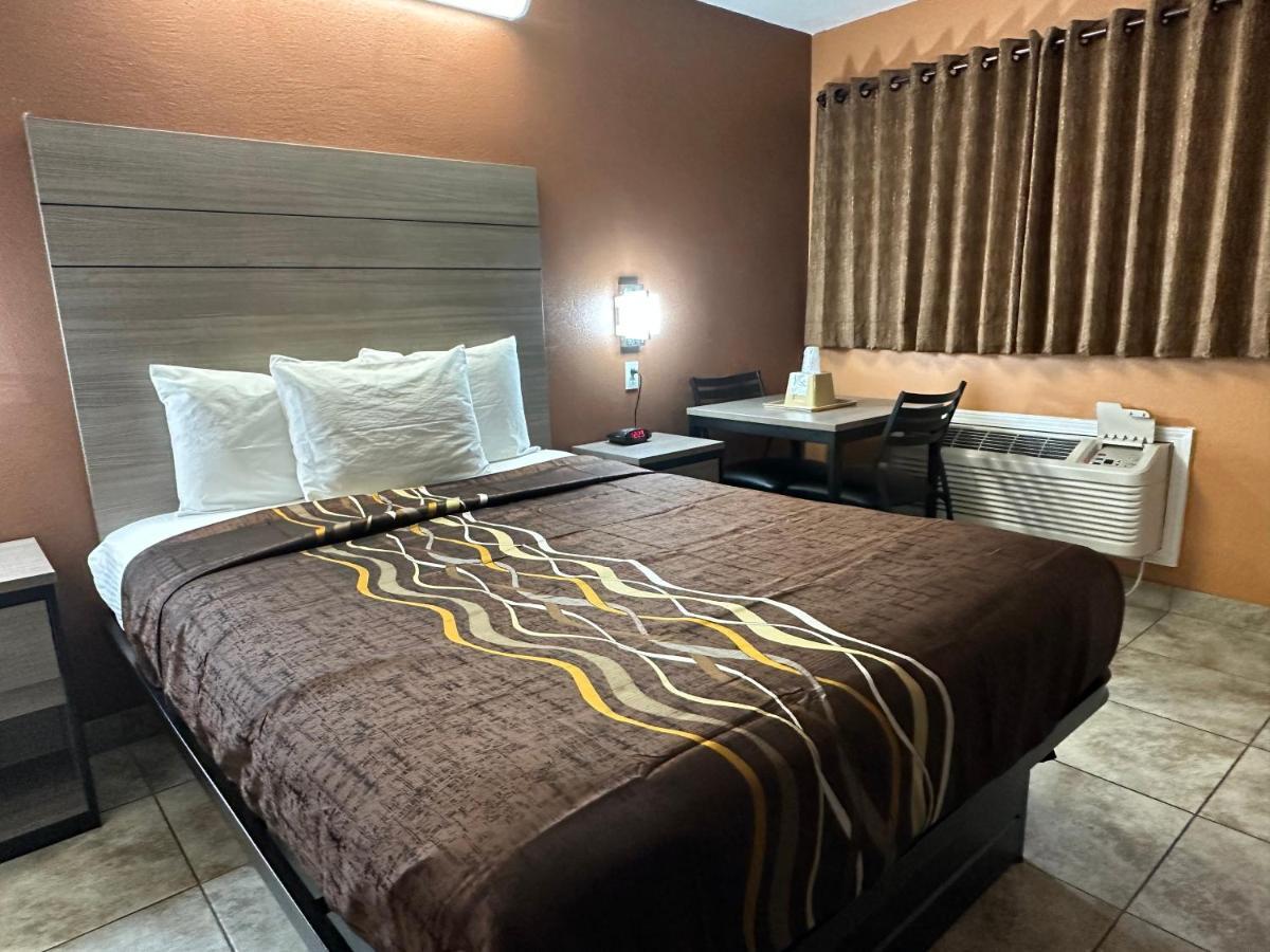 New Corral Motel Victorville Εξωτερικό φωτογραφία