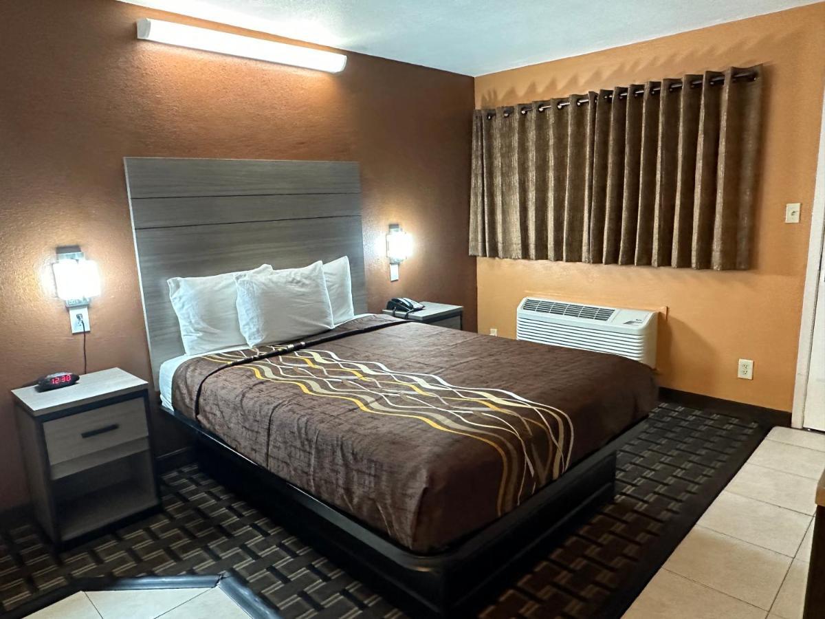 New Corral Motel Victorville Εξωτερικό φωτογραφία