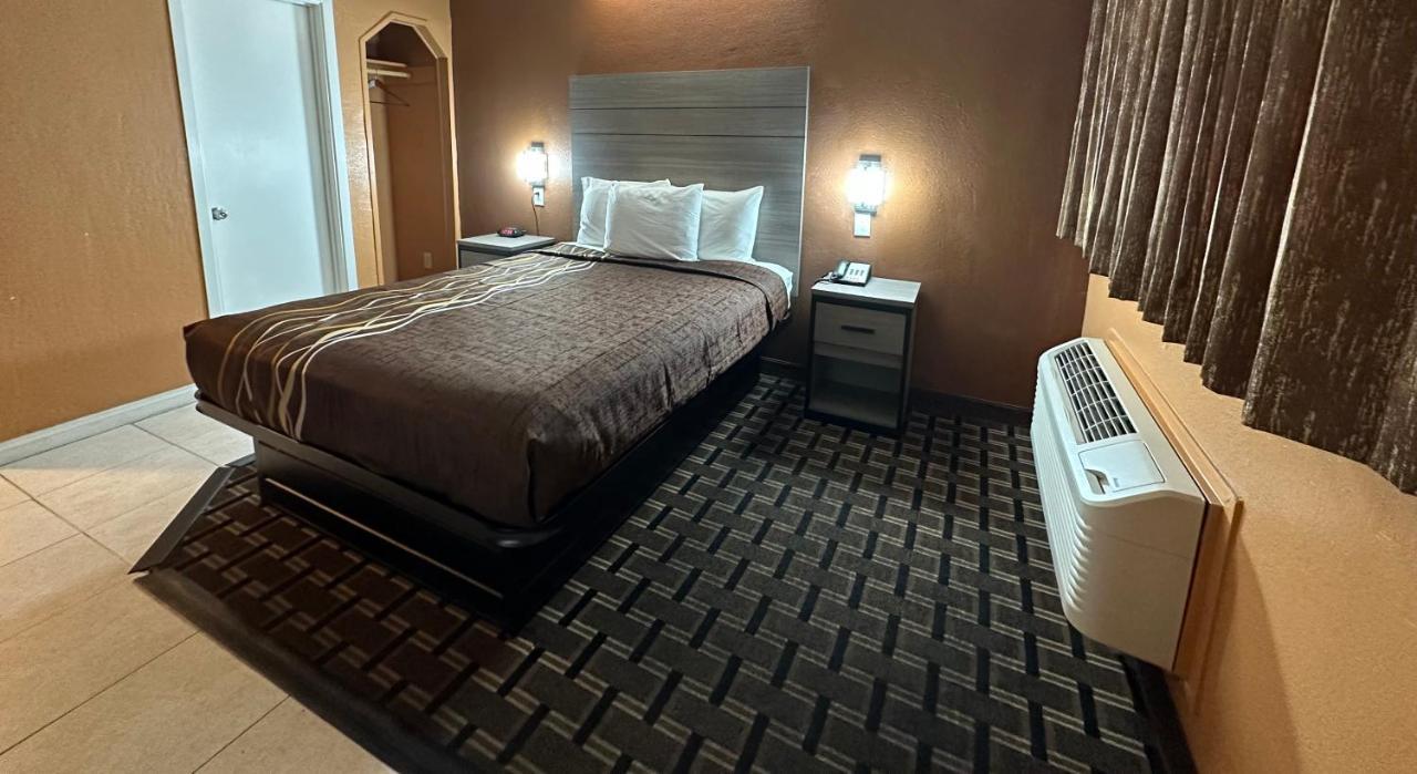 New Corral Motel Victorville Εξωτερικό φωτογραφία