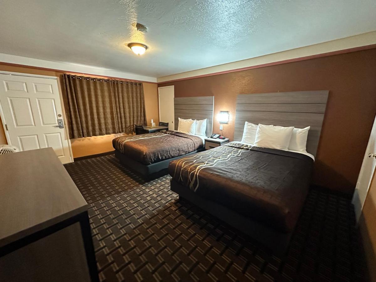 New Corral Motel Victorville Εξωτερικό φωτογραφία